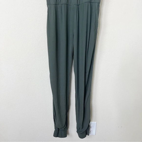 Monrow × Revolve Crepe Zip Jumpsuit Camo Green Lightweight Pockets Jumper - Picture 6 of 12